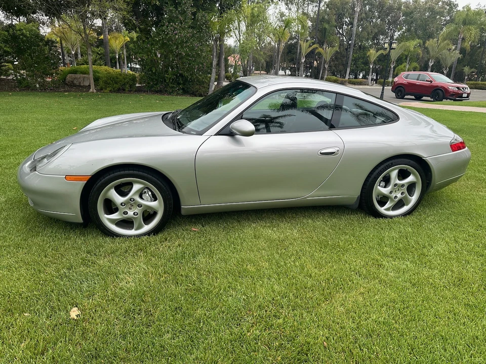 1999 Porsche 996 Carrera - Image 29 of 31