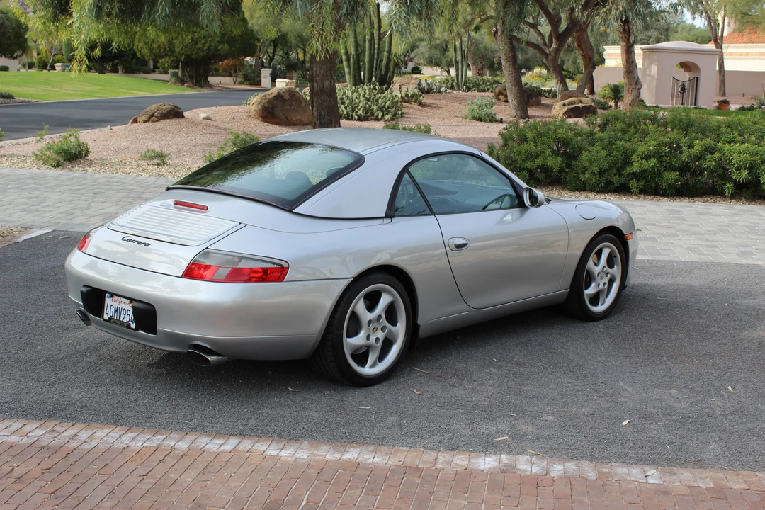1999 Porsche 996 Carrera - Image 9 of 31