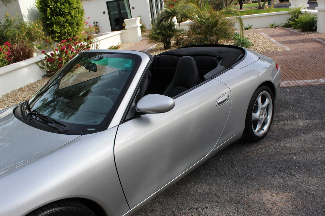 1999 Porsche 996 Carrera - Image 26 of 31