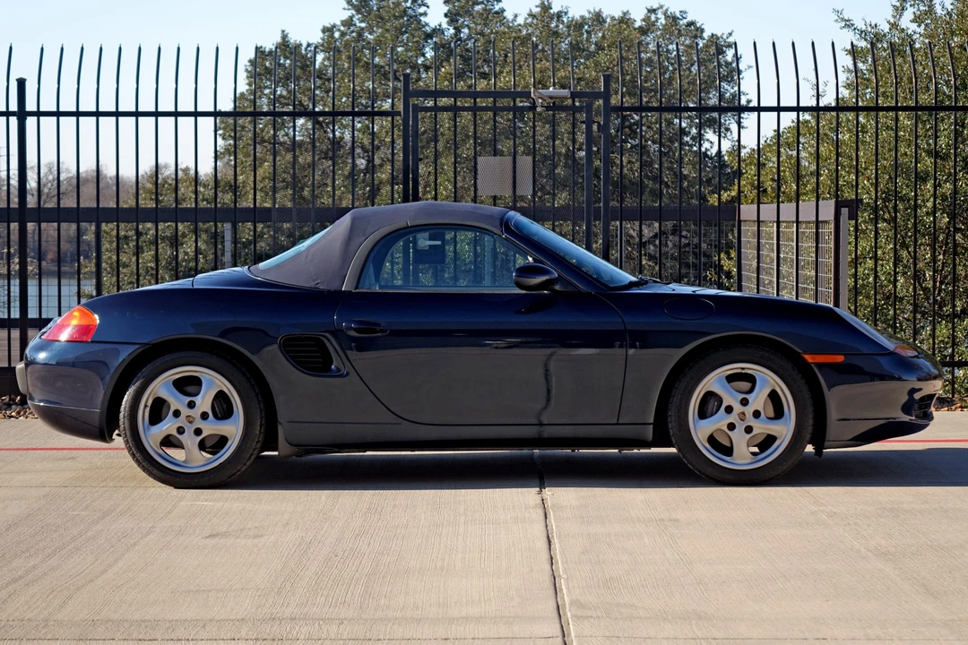 1999 Porsche 986 Boxster - Image 18 of 31