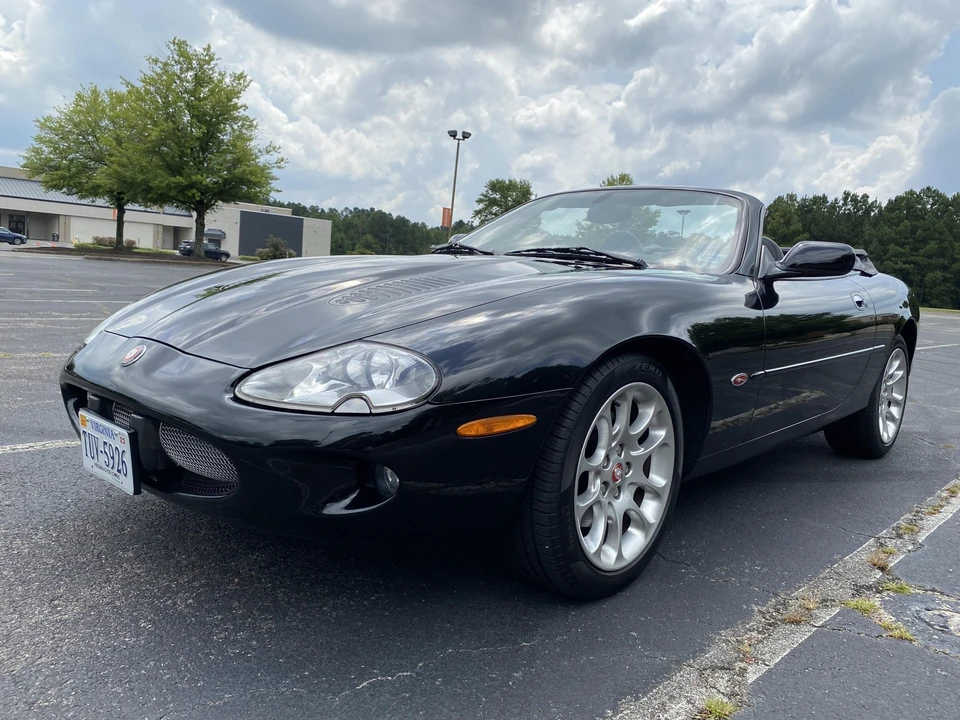 2000 Jaguar X100 XKR - Image 3 of 31