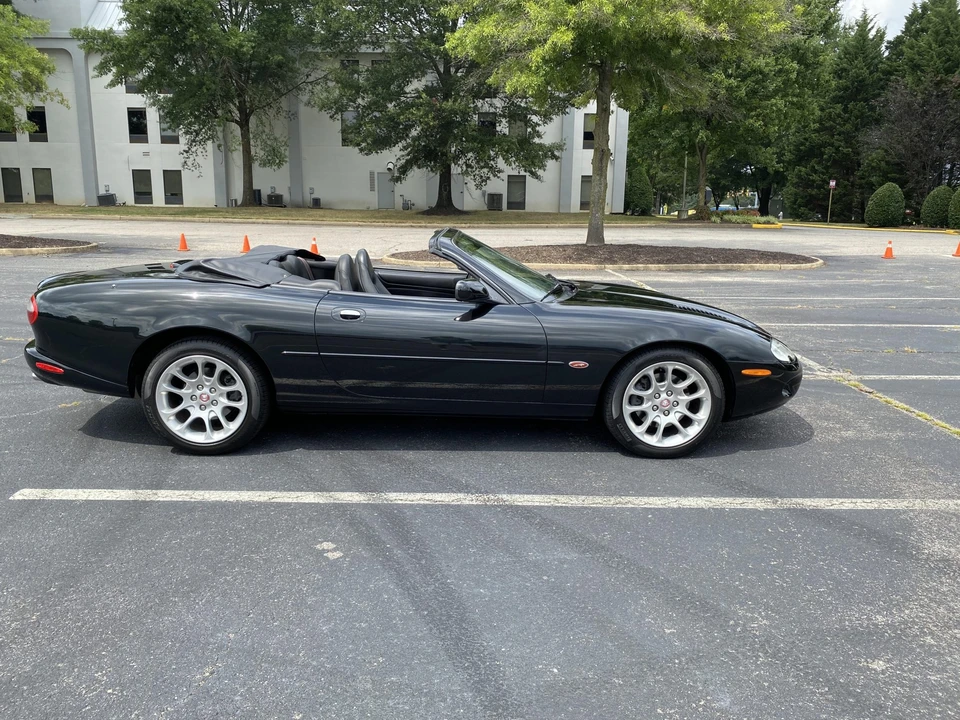 2000 Jaguar X100 XKR - Image 7 of 31