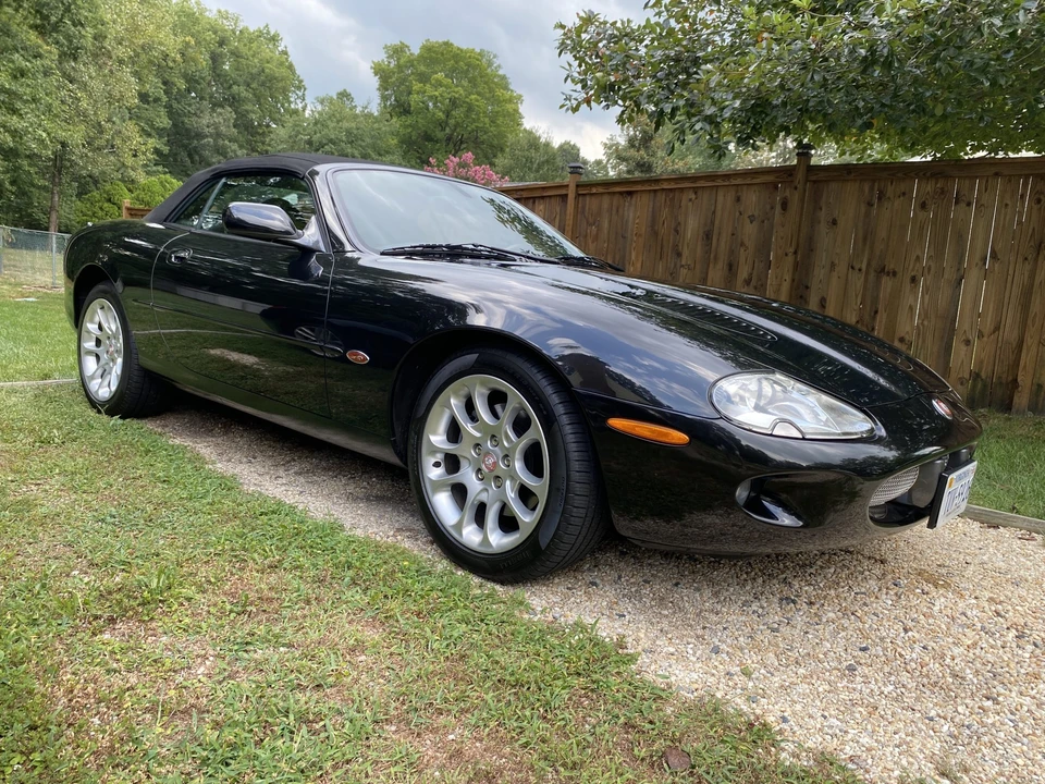 2000 Jaguar X100 XKR - Image 30 of 31