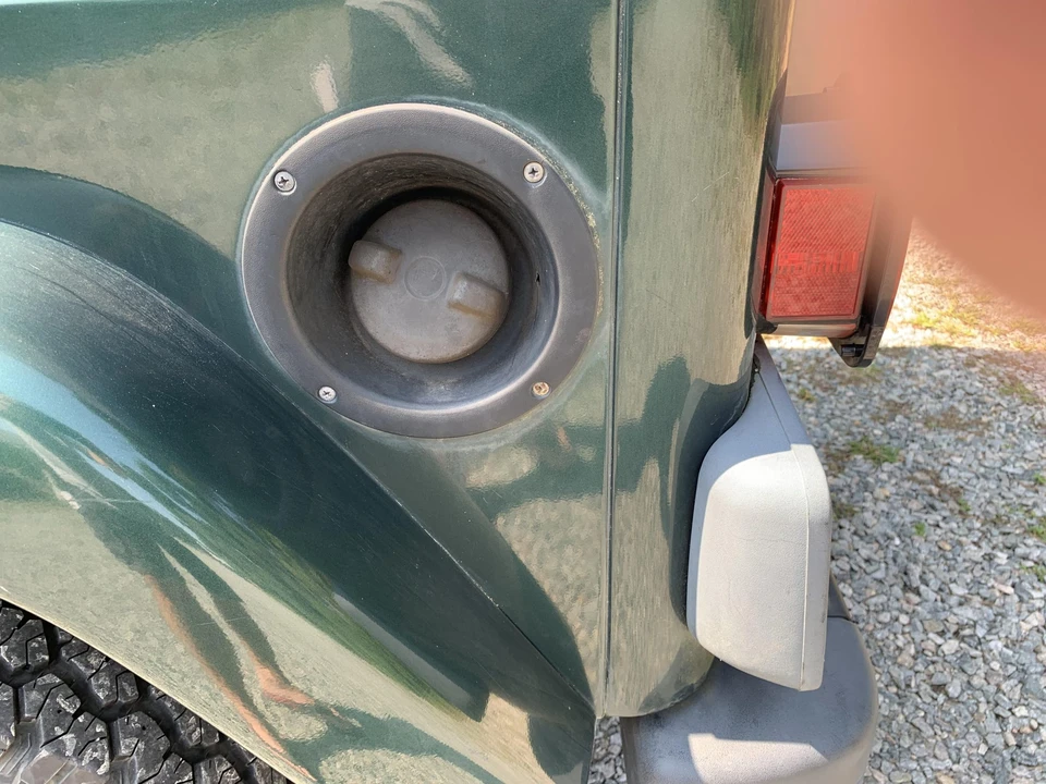 2000 Jeep TJ Wrangler - Image 28 of 31