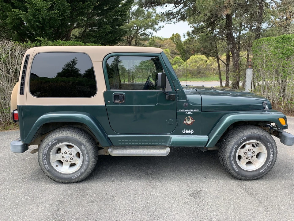 2000 Jeep TJ Wrangler - Image 8 of 31