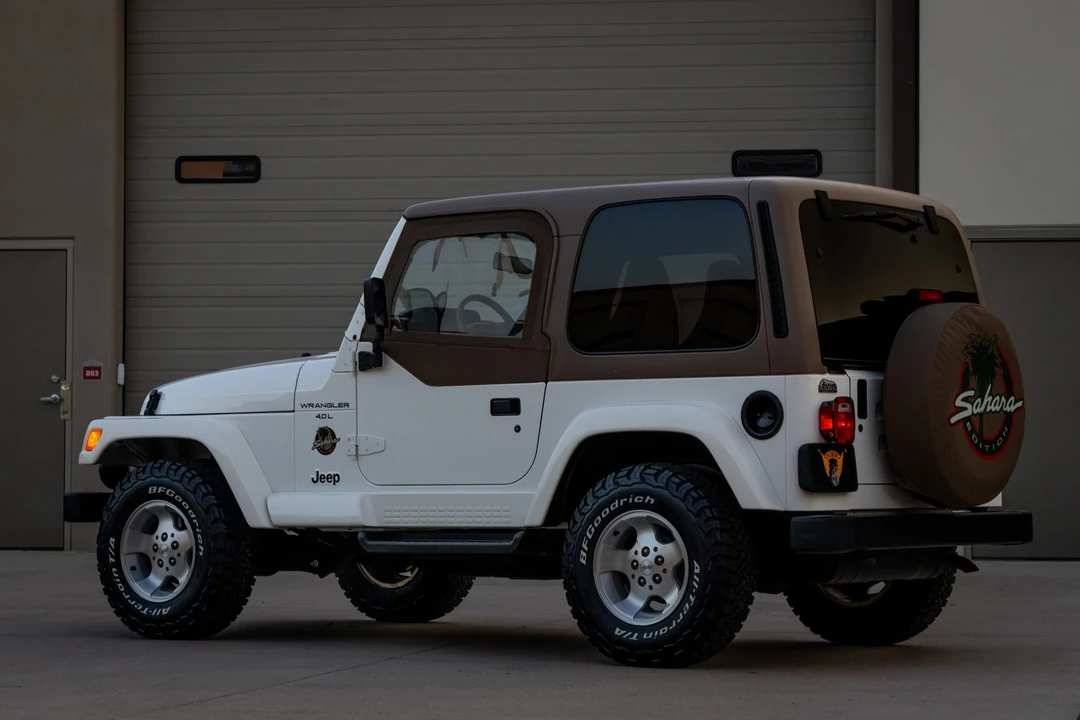 2000 Jeep TJ Wrangler - Image 8 of 31