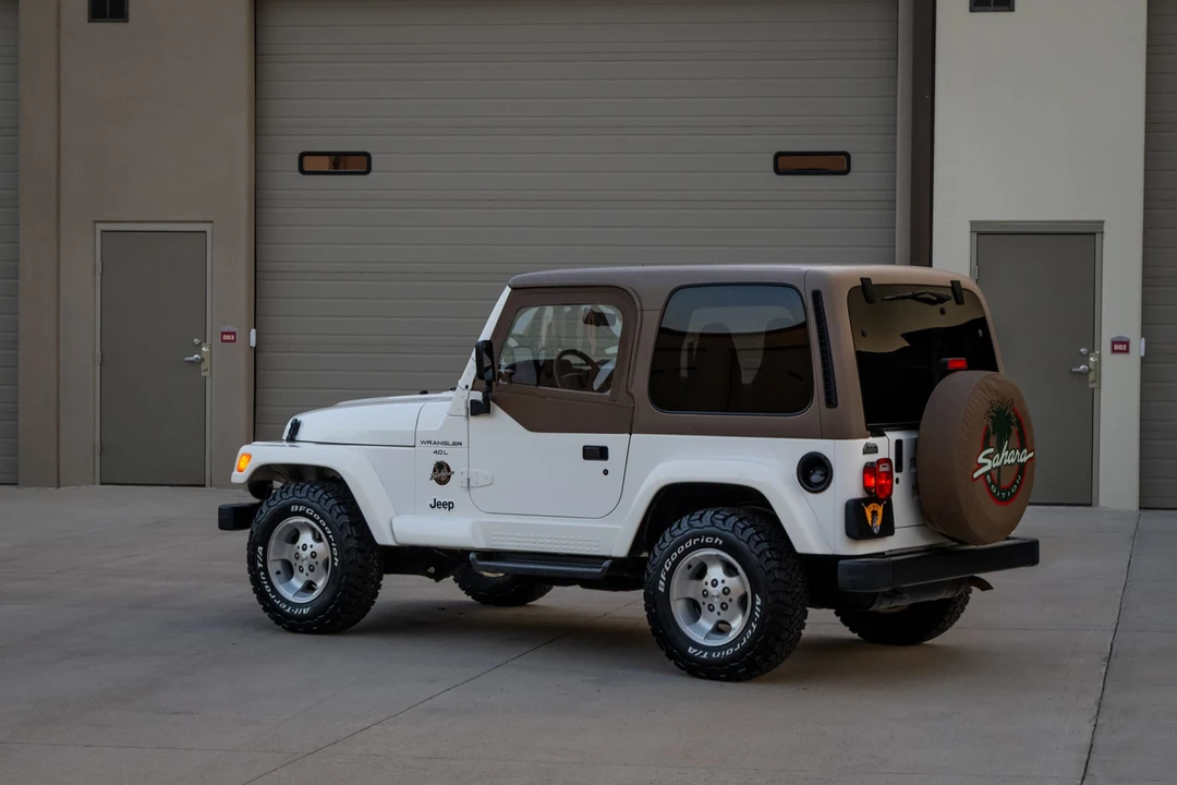 2000 Jeep TJ Wrangler - Image 9 of 31