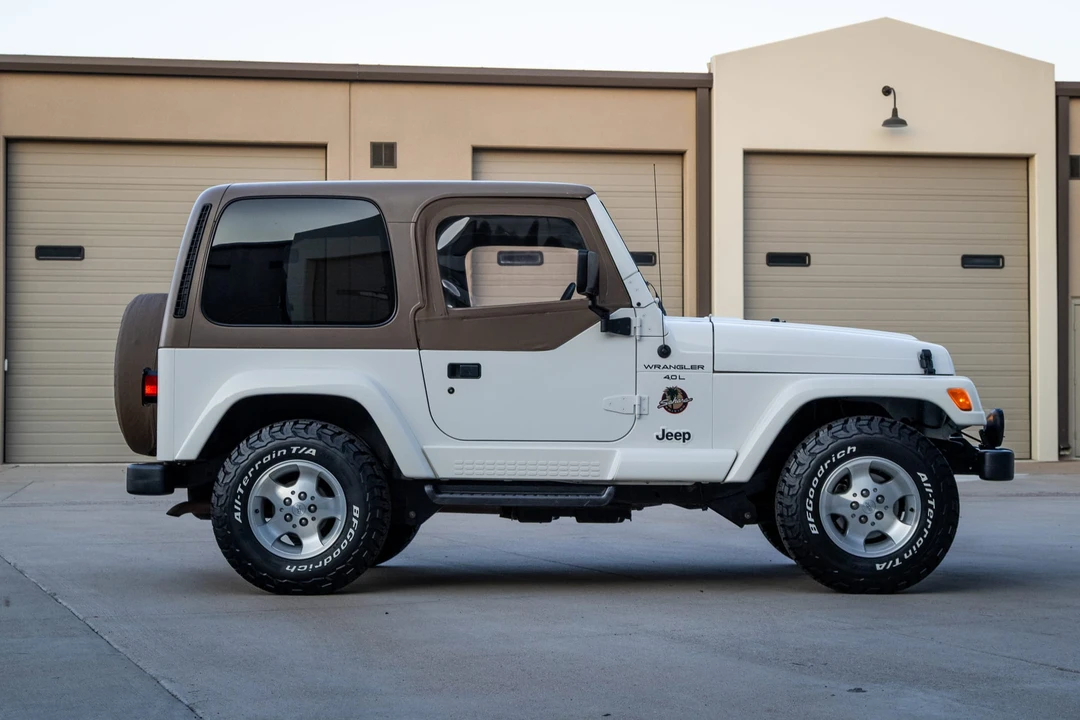 2000 Jeep TJ Wrangler - Image 27 of 31