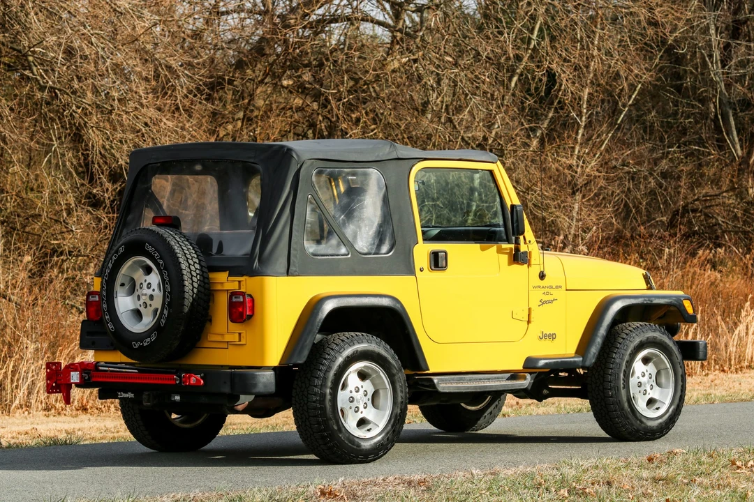 2000 Jeep TJ Wrangler - Image 10 of 31