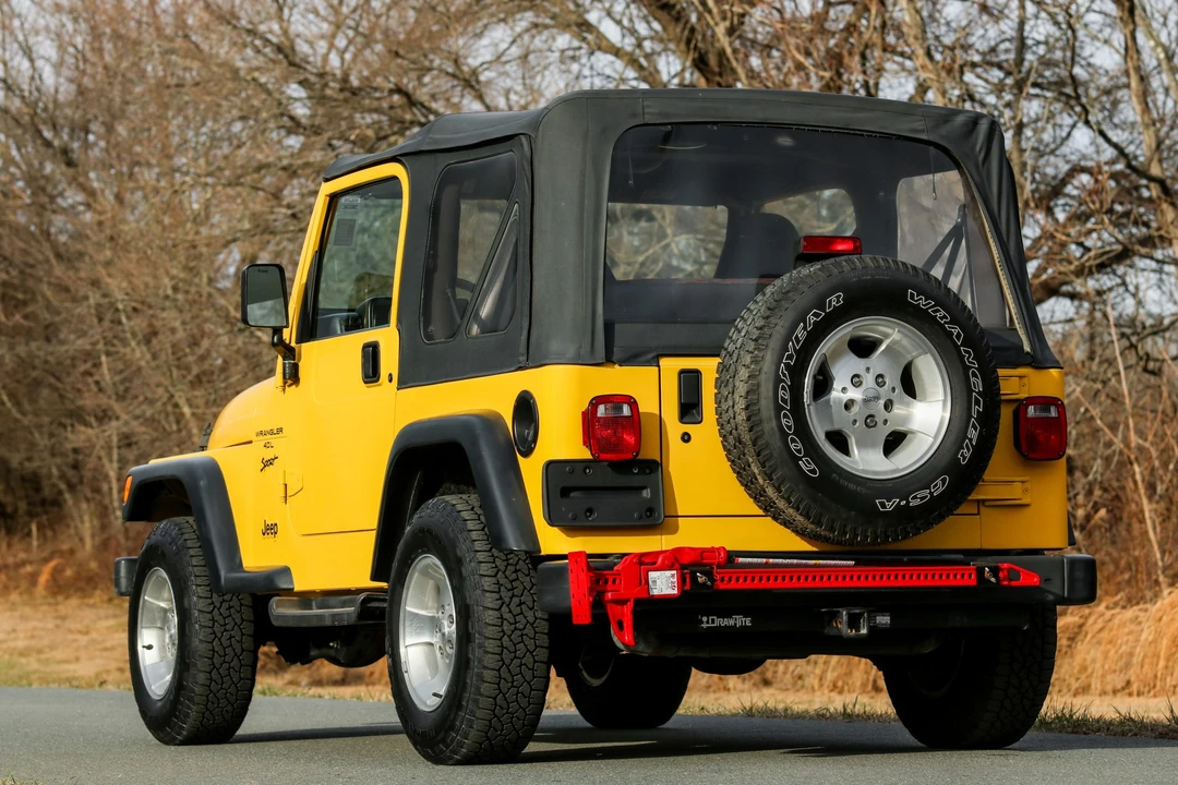 2000 Jeep TJ Wrangler - Image 15 of 31