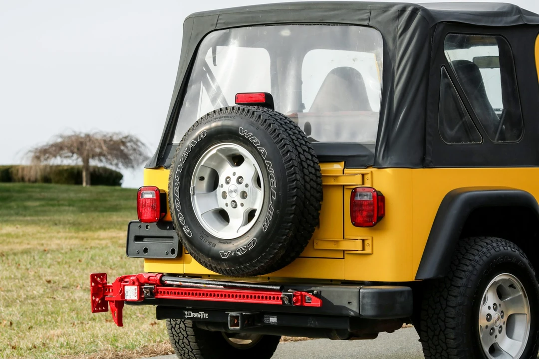 2000 Jeep TJ Wrangler - Image 29 of 31