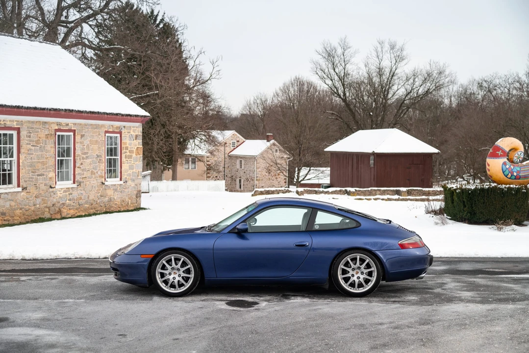2000 Porsche 996 Carrera - Image 30 of 31