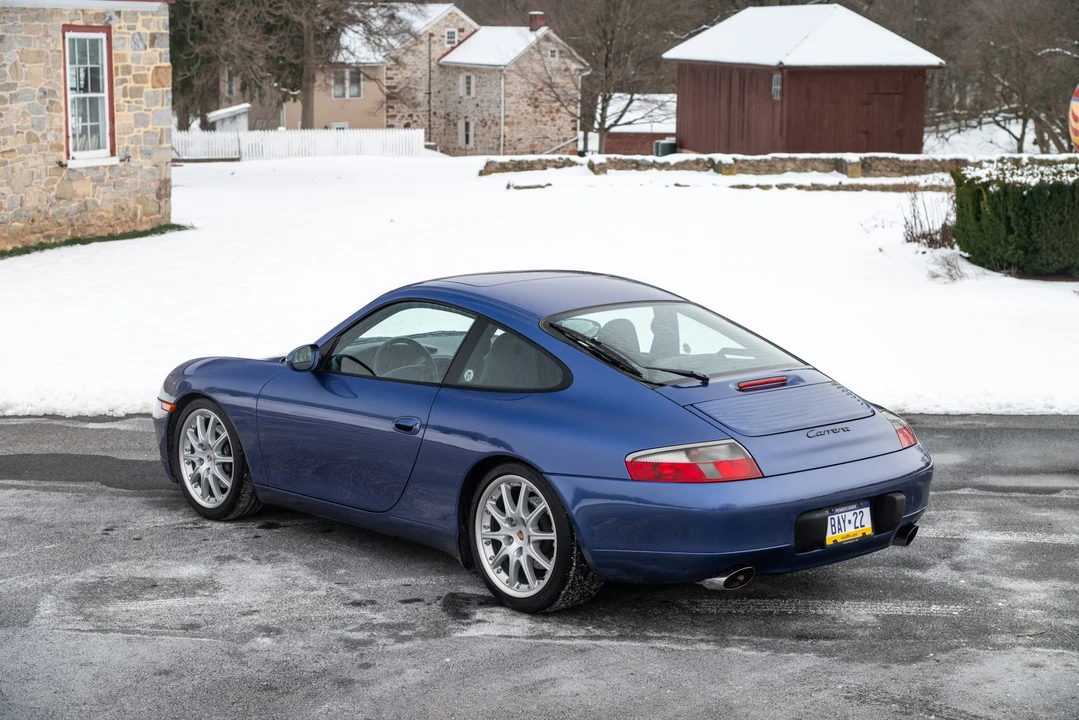 2000 Porsche 996 Carrera - Image 26 of 31