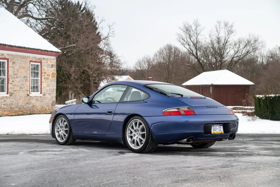 2000 Porsche 996 Carrera - Image 27 of 31