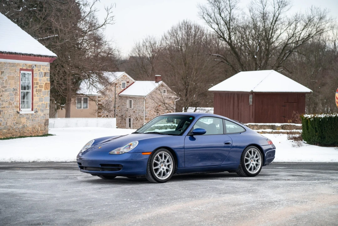 2000 Porsche 996 Carrera - Image 2 of 31