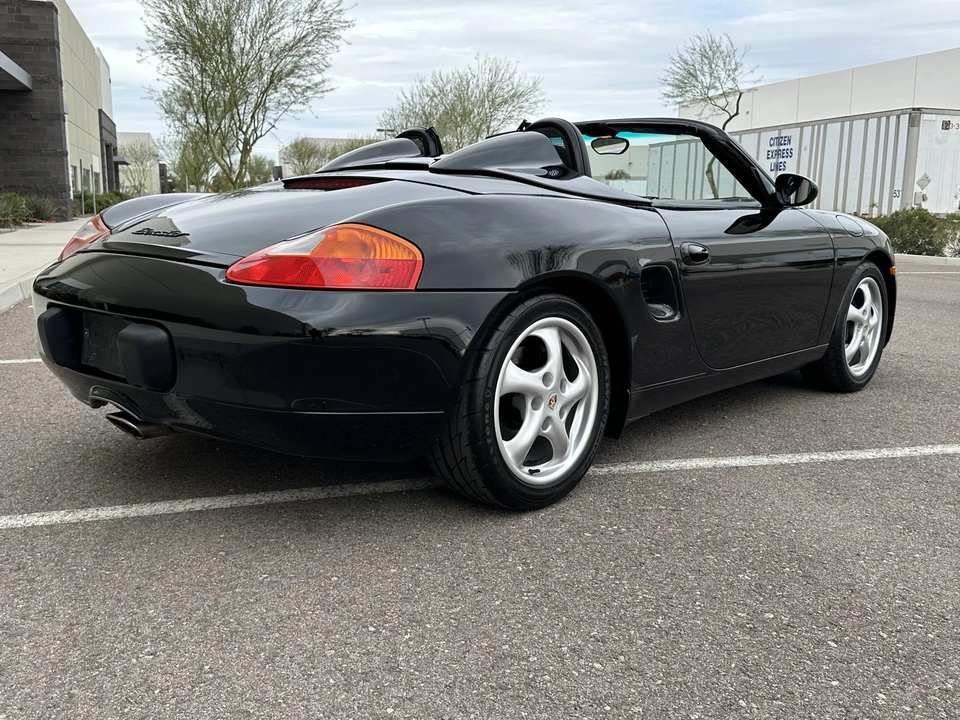 2000 Porsche 986 Boxster - Image 17 of 31