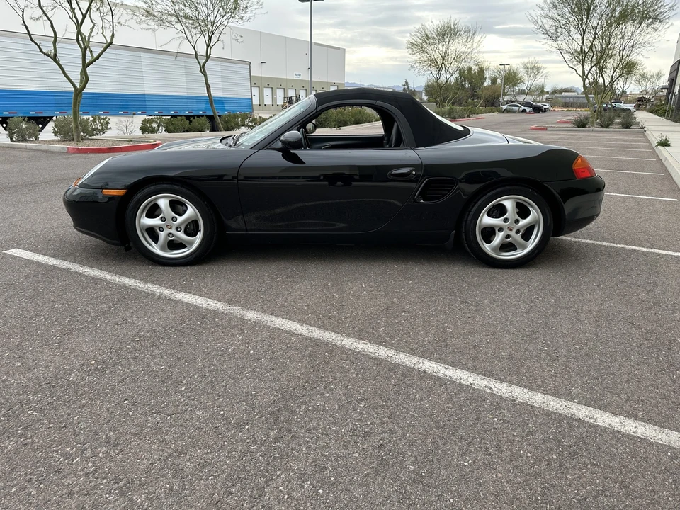 2000 Porsche 986 Boxster - Image 4 of 31