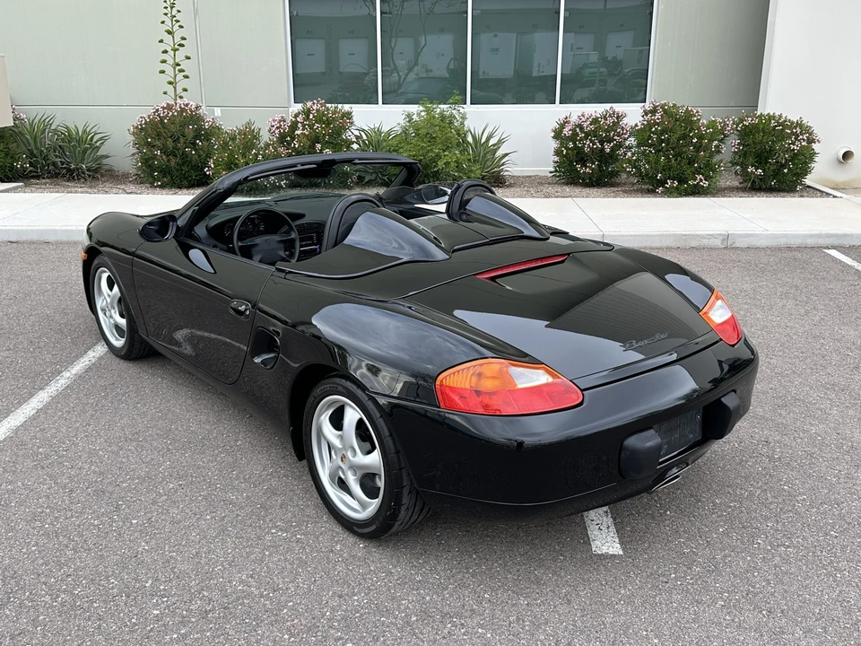 2000 Porsche 986 Boxster - Image 13 of 31