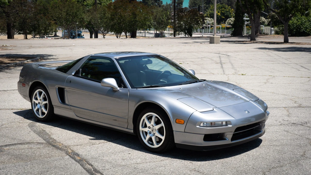 2001 Acura NA2 NSX - Image 15 of 31