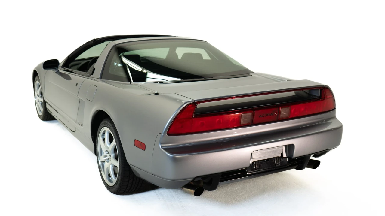 2001 Acura NA2 NSX - Image 30 of 31