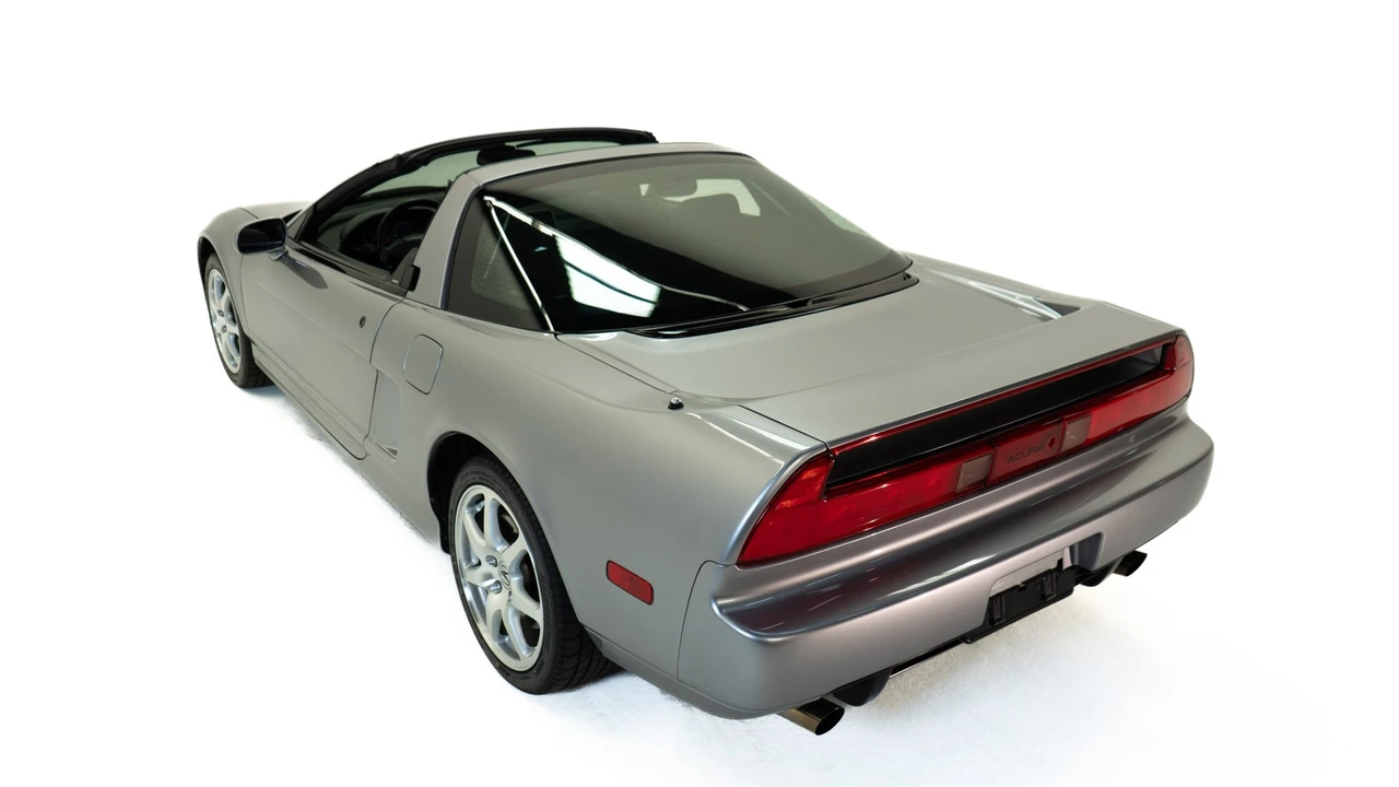 2001 Acura NA2 NSX - Image 29 of 31