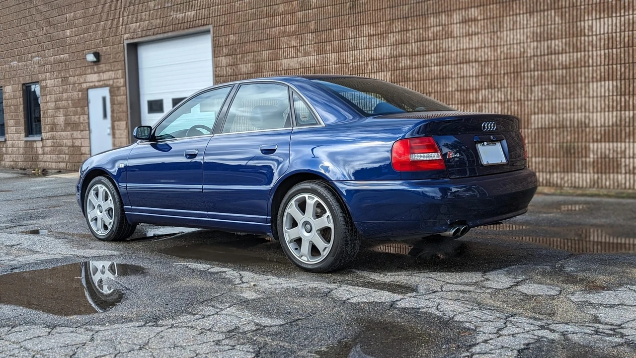 2001 Audi B5 S4 - Image 9 of 31
