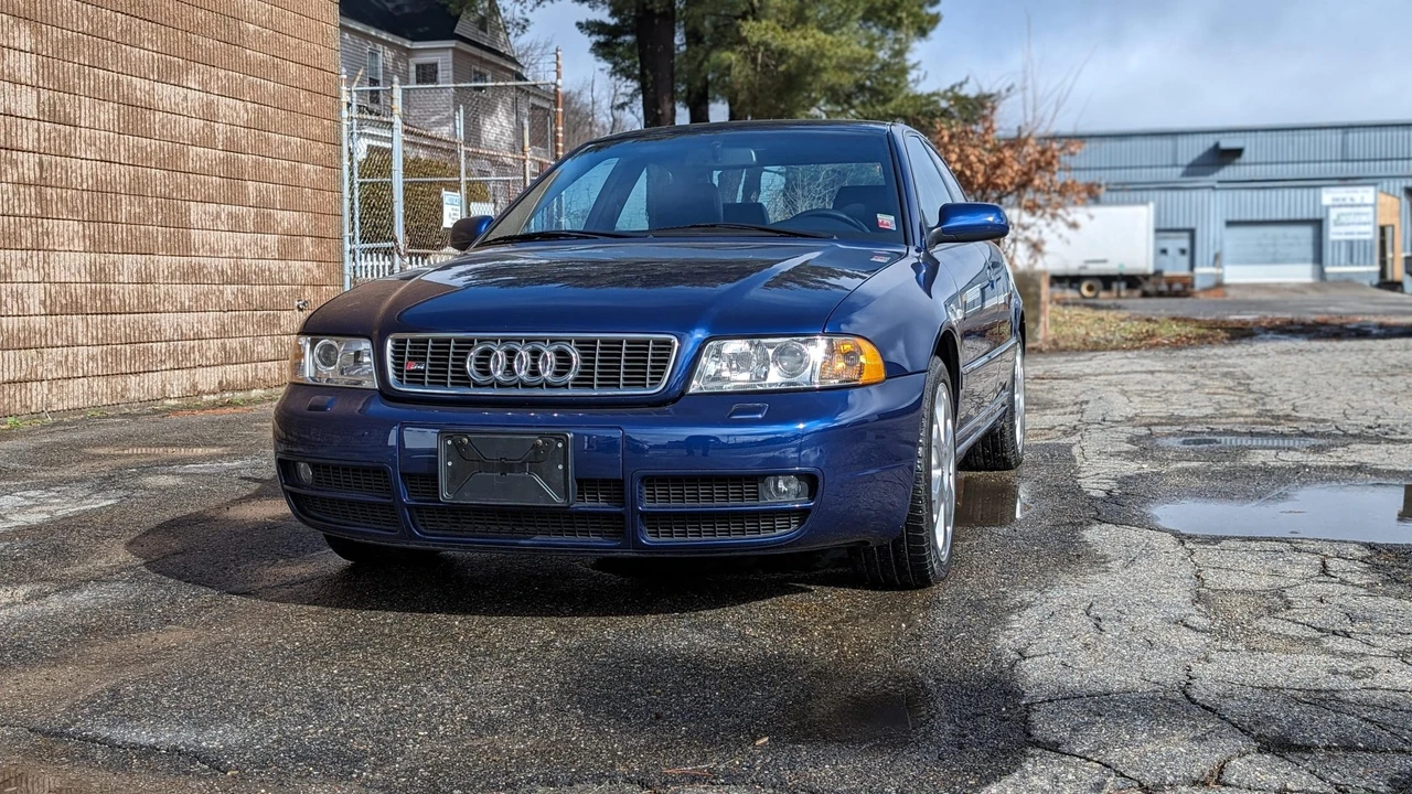 2001 Audi B5 S4 - Image 24 of 31