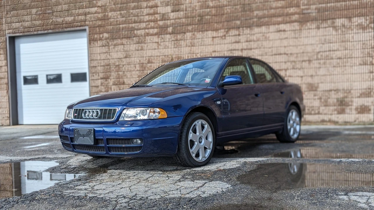 2001 Audi B5 S4 - Image 21 of 31