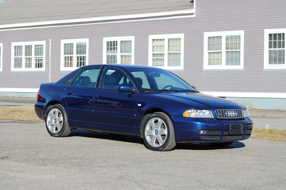 2001 Audi B5 S4 - Image 8 of 31