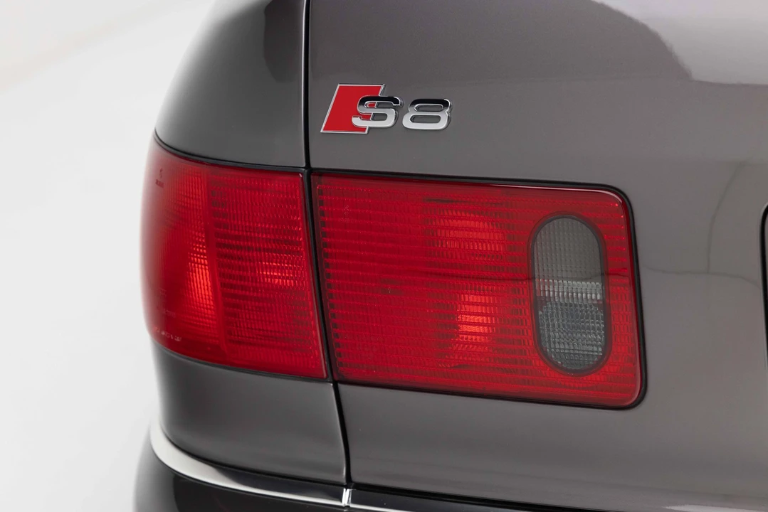 2001 Audi D2 S8 - Image 19 of 31