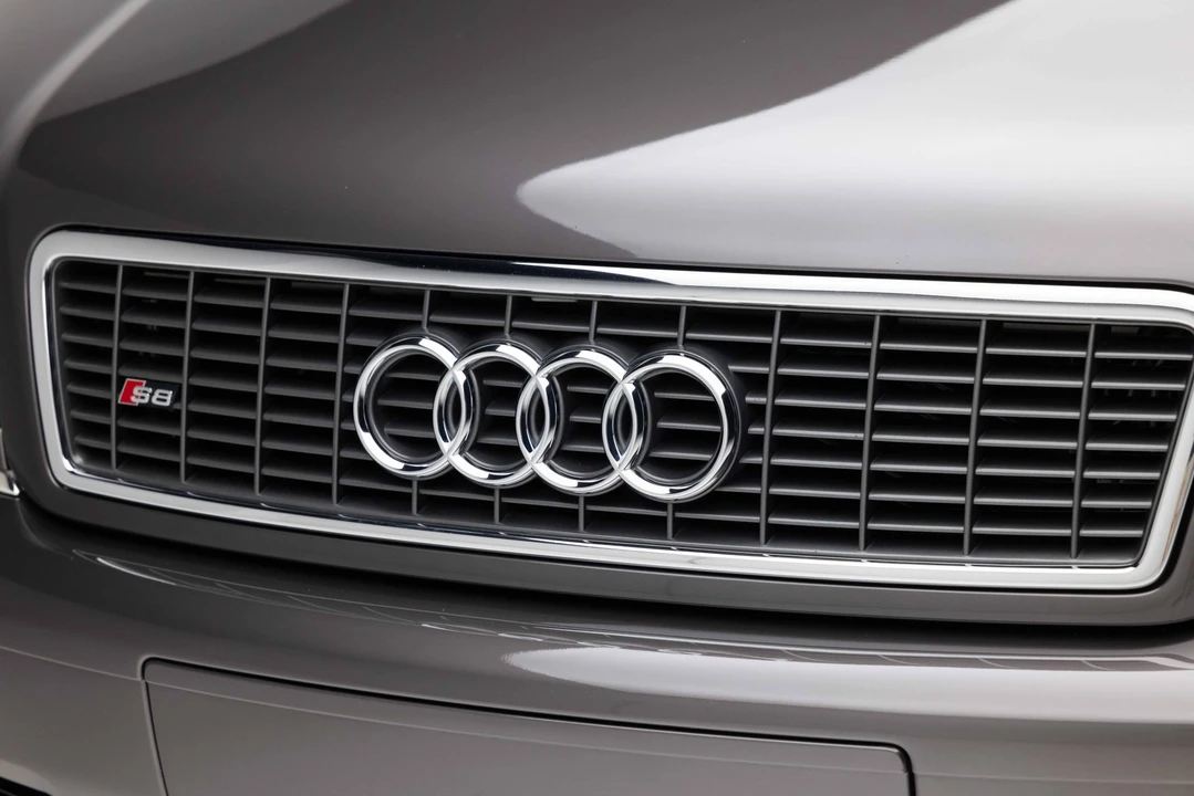 2001 Audi D2 S8 - Image 16 of 31