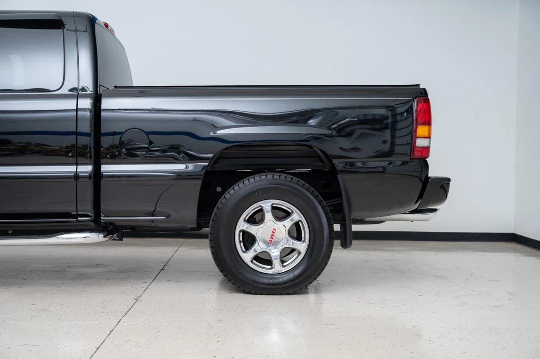 2001 GMC Sierra 2nd Gen - Image 23 of 31