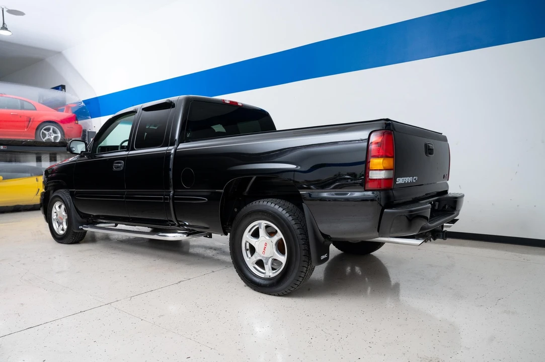 2001 GMC Sierra 2nd Gen - Image 13 of 31