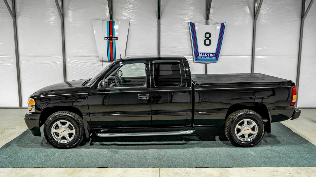 2001 GMC Sierra 2nd Gen - Image 25 of 31