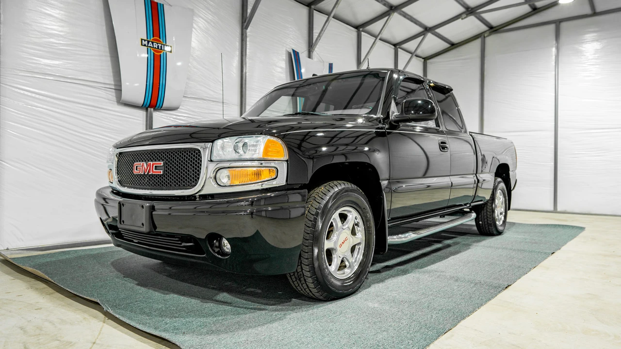 2001 GMC Sierra 2nd Gen - Image 5 of 31