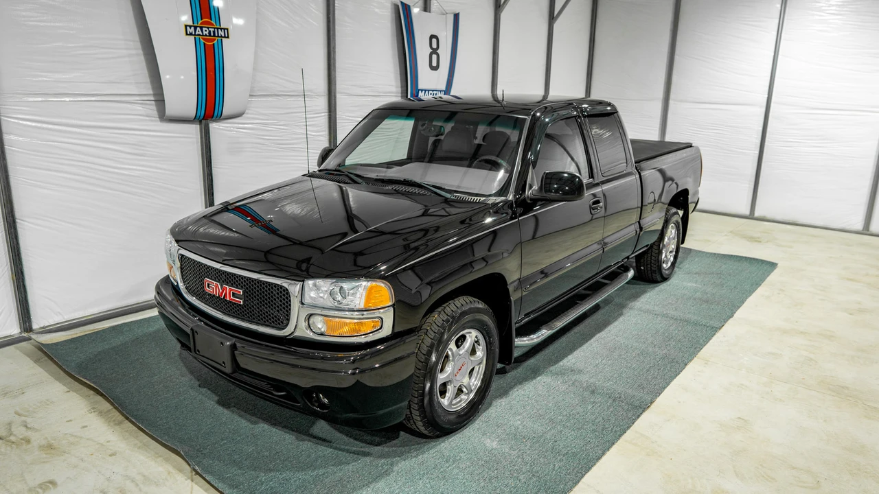 2001 GMC Sierra 2nd Gen - Image 6 of 31