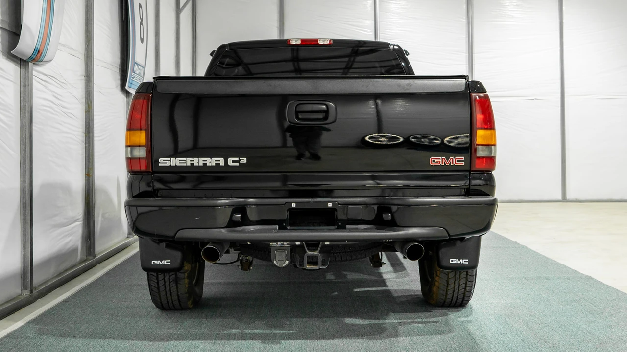 2001 GMC Sierra 2nd Gen - Image 21 of 31