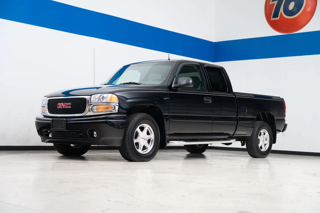 2001 GMC Sierra 2nd Gen - Image 4 of 31