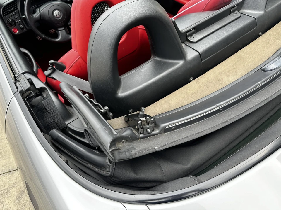 2001 Honda AP1 S2000 - Image 28 of 31