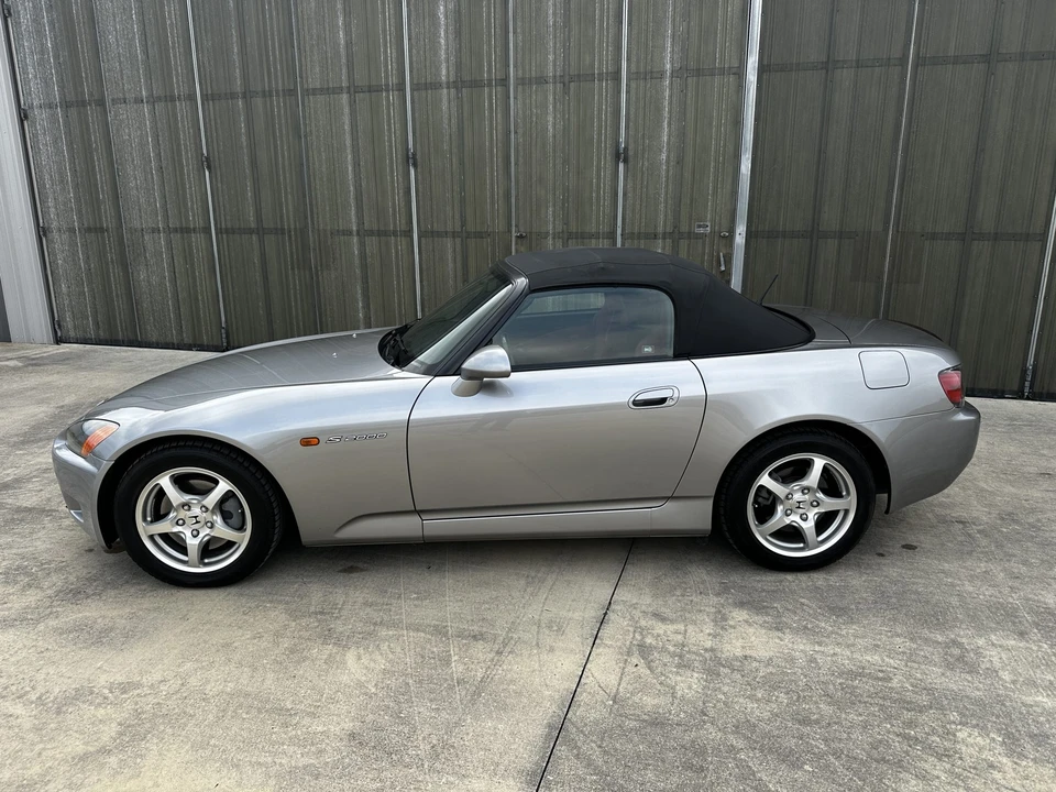 2001 Honda AP1 S2000 - Image 4 of 31
