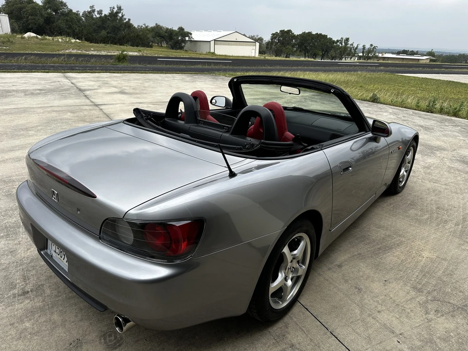 2001 Honda AP1 S2000 - Image 16 of 31
