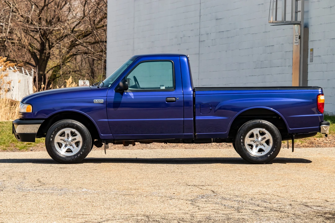 2001 Mazda B Series 4th Gen - Image 9 of 31