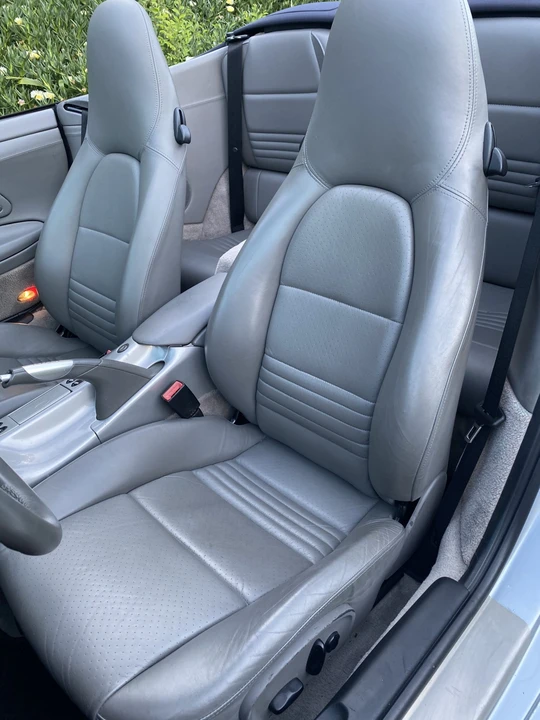2001 Porsche 996 Carrera - Image 31 of 31