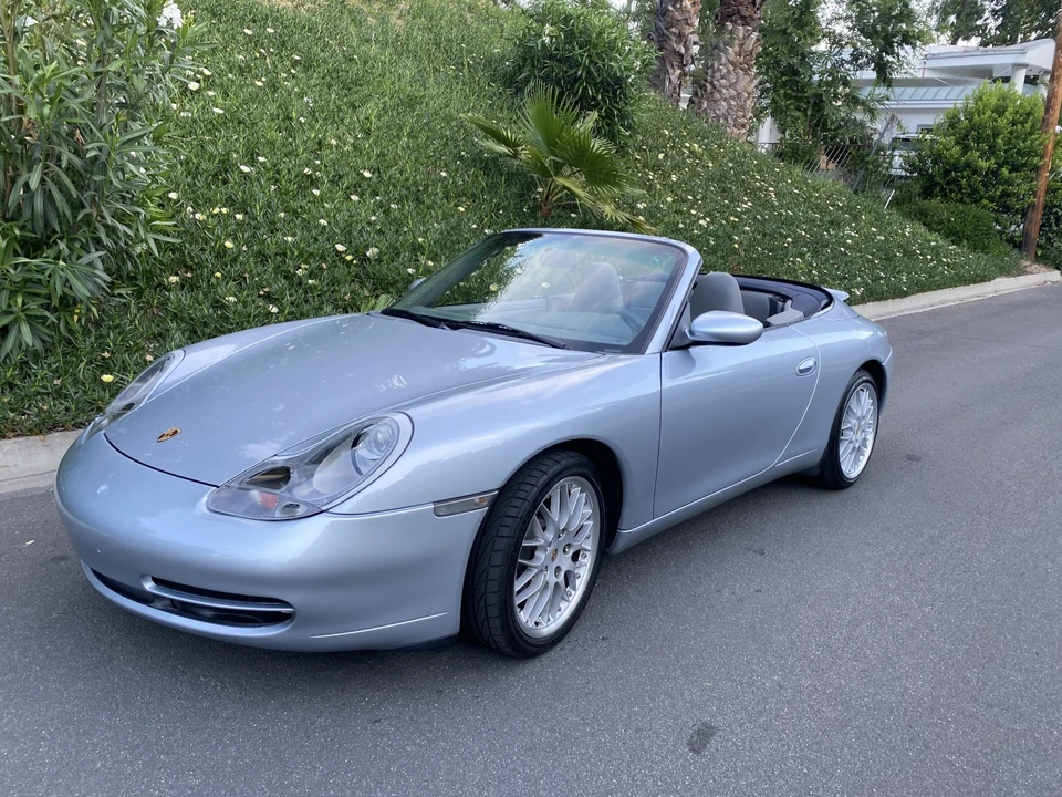 2001 Porsche 996 Carrera - Image 3 of 31