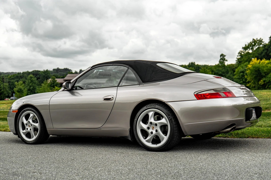 2001 Porsche 996 Carrera - Image 31 of 31