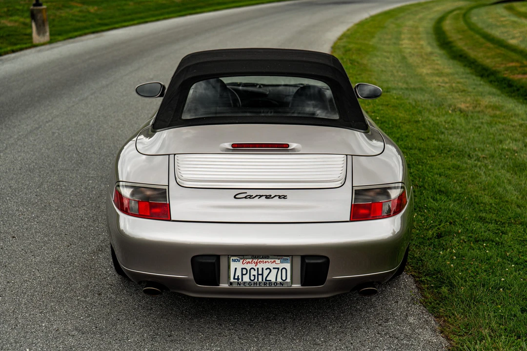 2001 Porsche 996 Carrera - Image 26 of 31