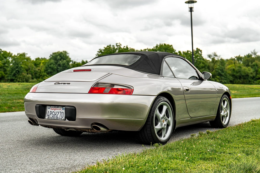 2001 Porsche 996 Carrera - Image 21 of 31