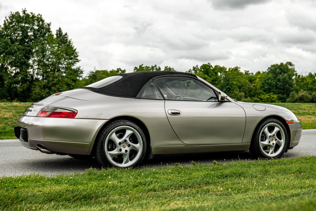 2001 Porsche 996 Carrera - Image 18 of 31