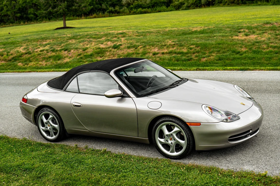2001 Porsche 996 Carrera - Image 11 of 31