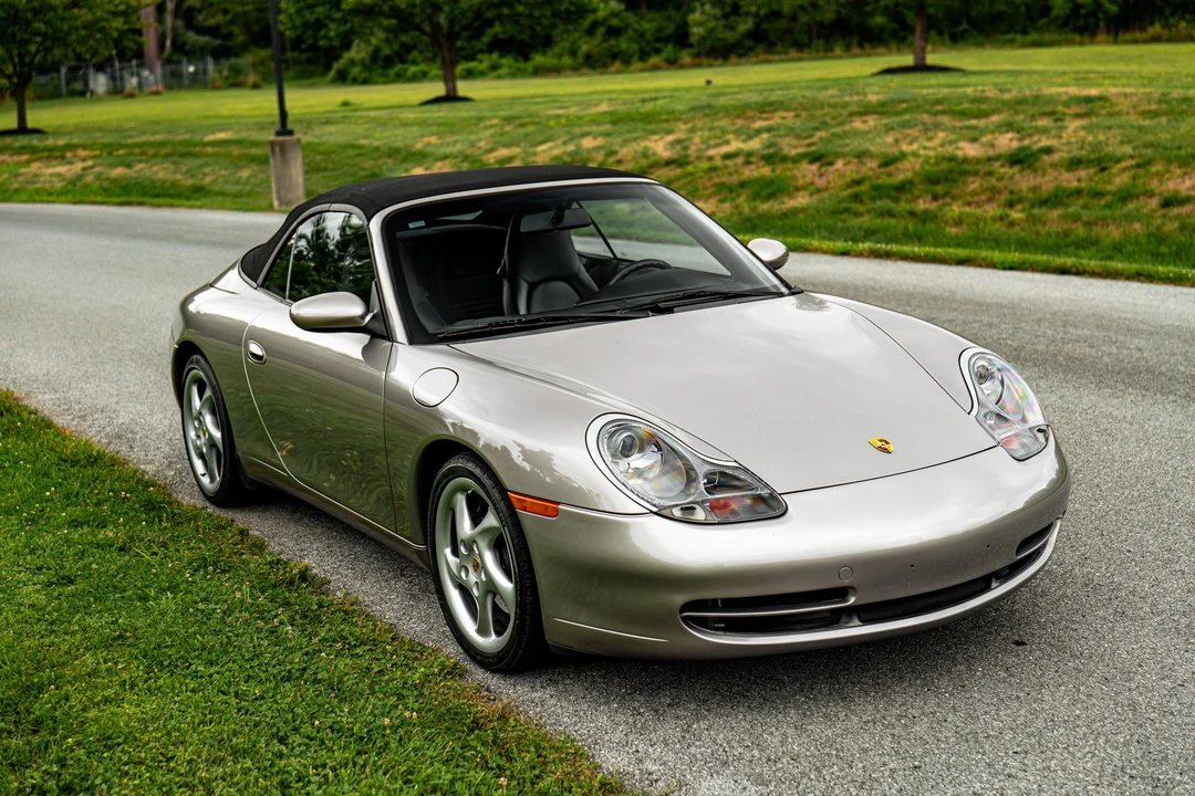 2001 Porsche 996 Carrera - Image 7 of 31